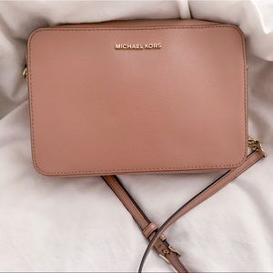 Michael Kors Jet Set Large EW Crossbody Pink